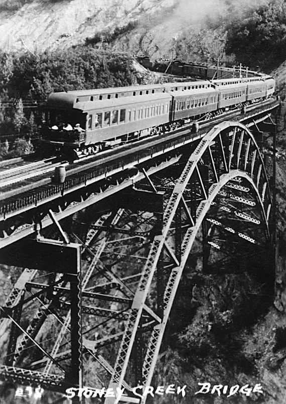 1059_120_B_W_Stoney_Creek_Bridge_1950_s.jpg